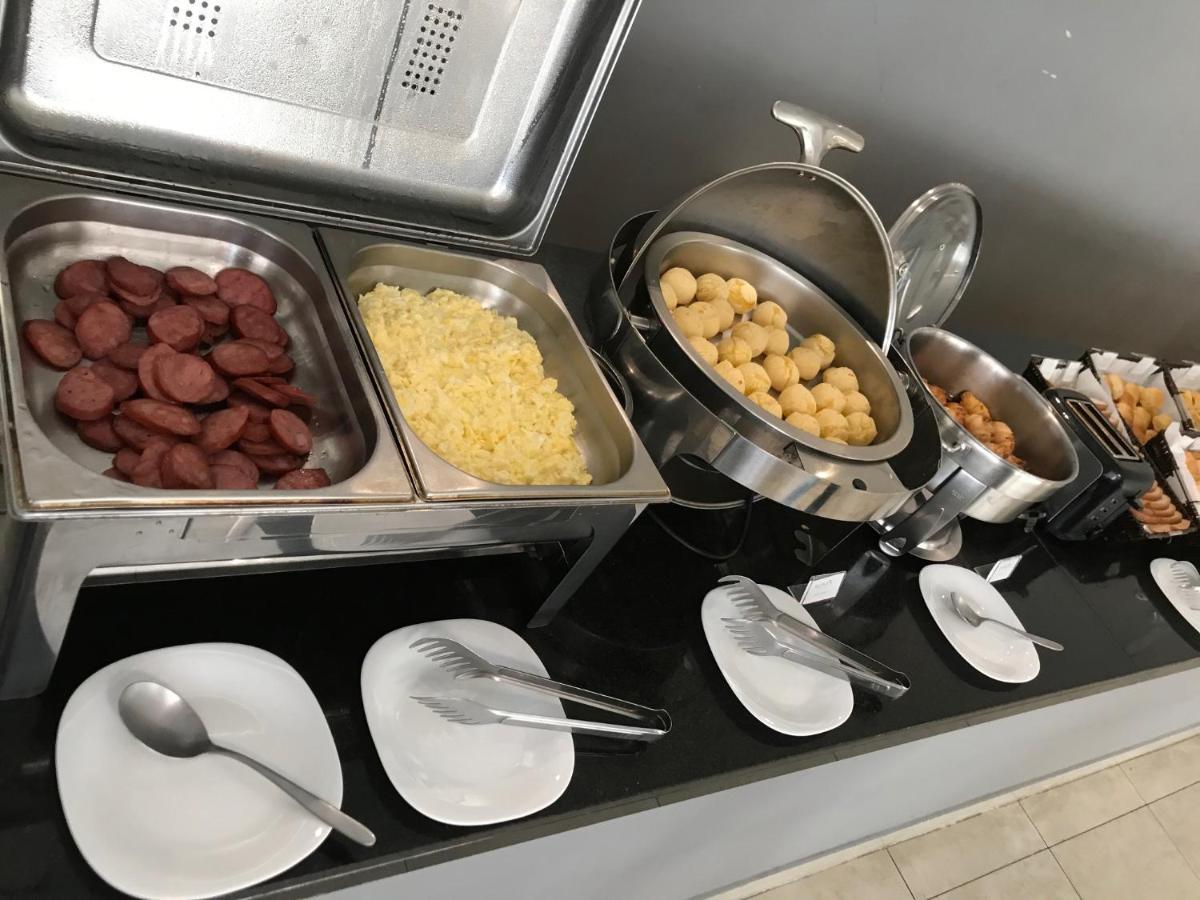 Summit Suites Hotel Pindamonhangaba Zewnętrze zdjęcie