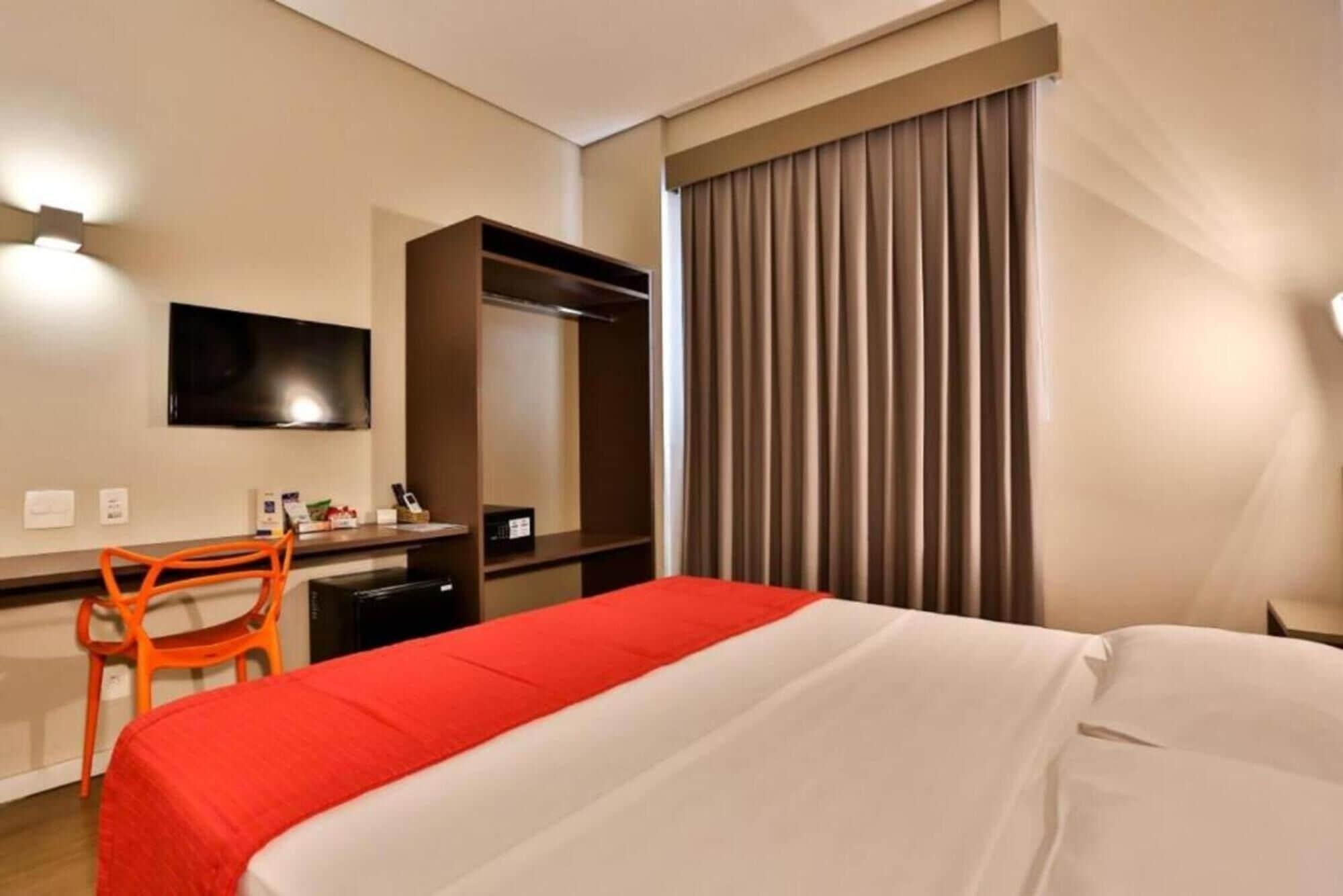 Summit Suites Hotel Pindamonhangaba Zewnętrze zdjęcie